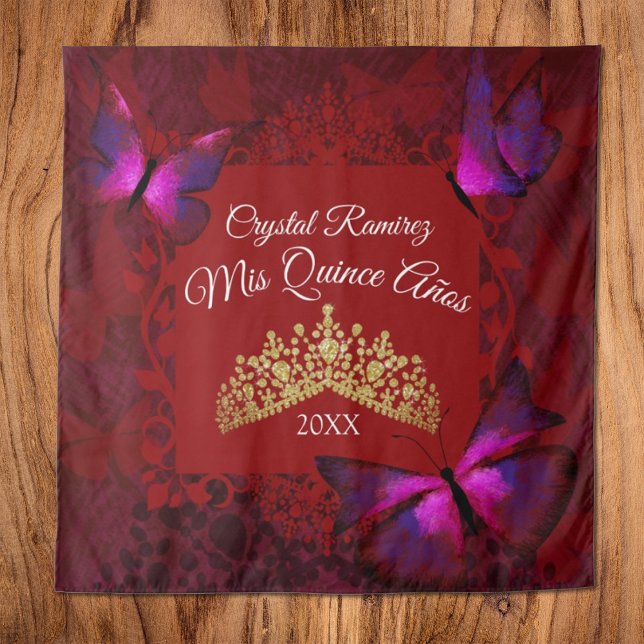 Tapiz Telón de fondo Quinceañera de Mariposa Roja y Tiar (Red pink butterflies quinceanera tapestry wall drape, gold tiara crown, red mis quince)