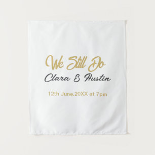 Tapiz Todavía hacemos votos de champán en oro con el nom