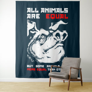 Tapiz Todos los animales son iguales 1
