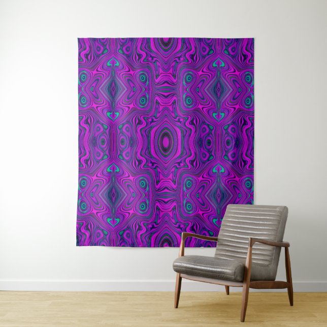 Tapiz Trippy Retro Magenta y Black Abstract Pattern (In situ)