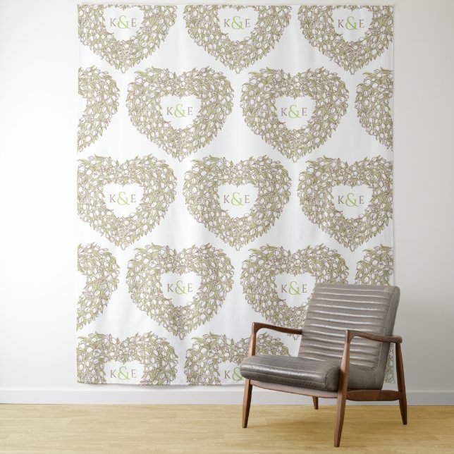 Tapiz Tulipanes crema con fondo de boda con monograma (In situ)