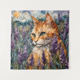Tapiz Un hermoso gato jengibre en un campo de lavanda