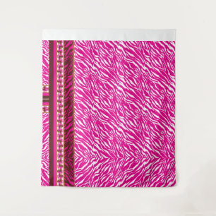 Tapiz Un intrincado patrón floral en rosa y blanco, arte