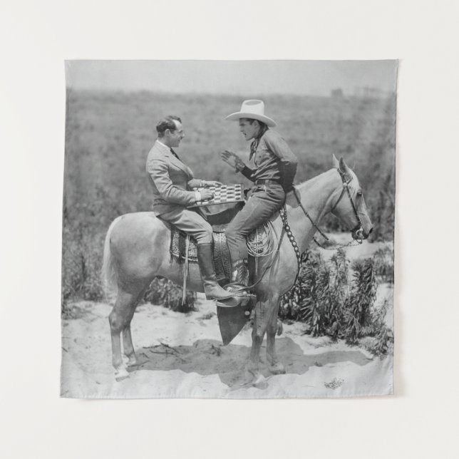 Tapiz Vaquero y empresario jugando damas a caballo (Anverso)