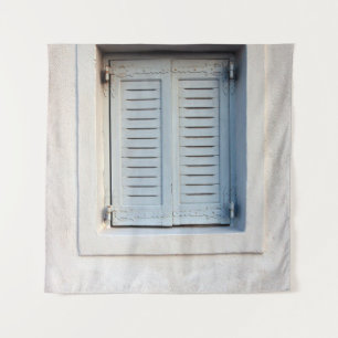 TAPIZ VENTANA DE 2 PUERTAS DE MADERA GRIS CERRADA