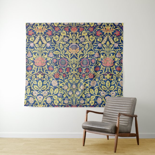 Tapiz Violet y Columbine, William Morris (In situ (horizontal))