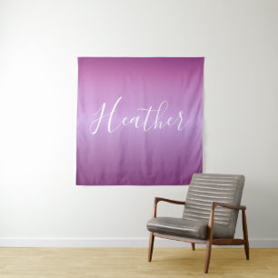 Tapiz Violeta Púrpura y Escritura Blanca Personalizada