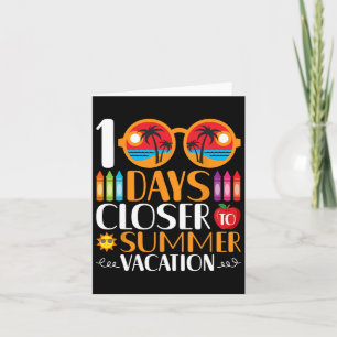 Tarjeta 100 días más cerca de las vacaciones de verano