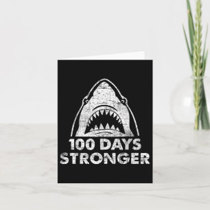 Tarjeta 100 días más fuertes niños tiburones estudiantes d