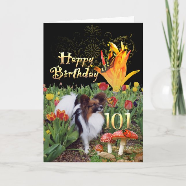 Tarjeta 101.º perro de papilón de cumpleaños en el jardín  (Anverso)