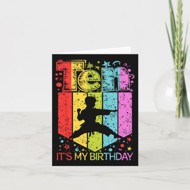 Tarjeta 10.º cumpleaños Chica Karate, 10 años (Anverso)