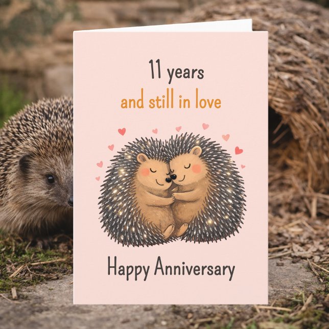 Tarjeta 11th anniversary Hedgehogs cuddling (Subido por el creador)