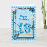 Tarjeta 18.º cumpleaños con un efecto scrapbook<br><div class="desc">Tarjeta de cumpleaños 18. Diga Feliz Cumpleaños con una deliciosa carta de artesanías de reserva de desechos. Con muchas flores,  mariposas y cintas,  esta carta es de lo más agradable. Derechos de autor Norma Cornes.</div>