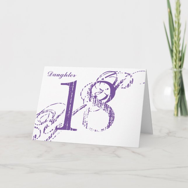 Tarjeta 18 años, hija, gran texto morado, blanco. (Anverso)