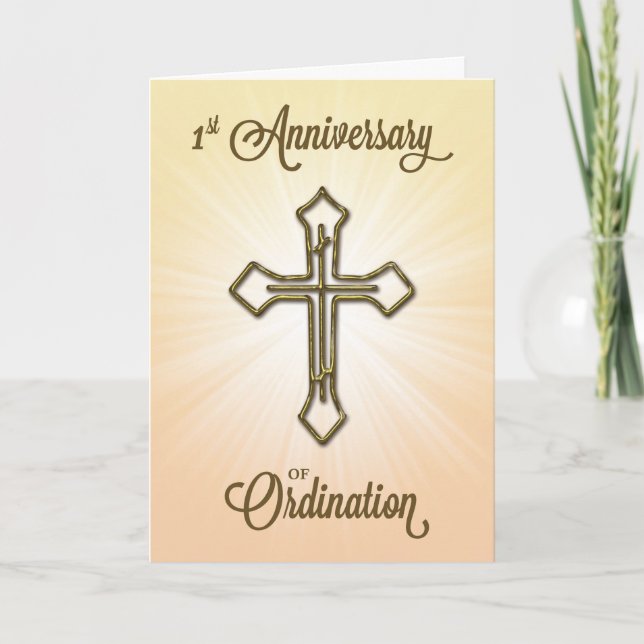 Tarjeta 1° Aniversario de la Ordenación, Cruz de Oro en la (Anverso)