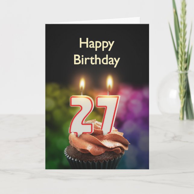 Tarjeta 27.º cumpleaños con torta y velas (Anverso)