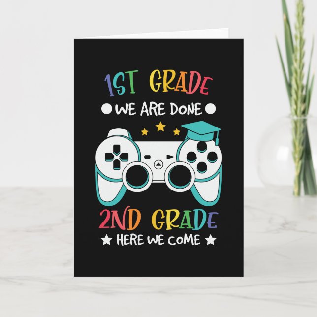 Tarjeta 2.º Grado Aquí Volvemos a Videojuego al Colegio (Anverso)