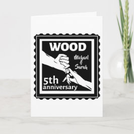 Tarjeta 5º aniversario de bodas con manos entrelazadas tra