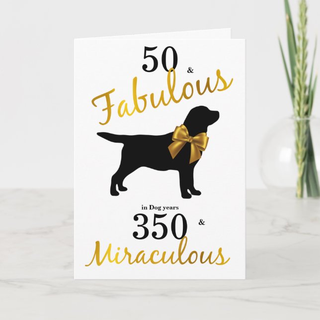Tarjeta 50 y fabuloso- Perro divertido de cumpleaños del l (Anverso)