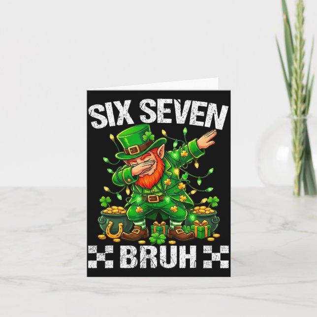 Tarjeta 67 St Patricks Funny Six Seven Meme Leprechaun Boy (Anverso)