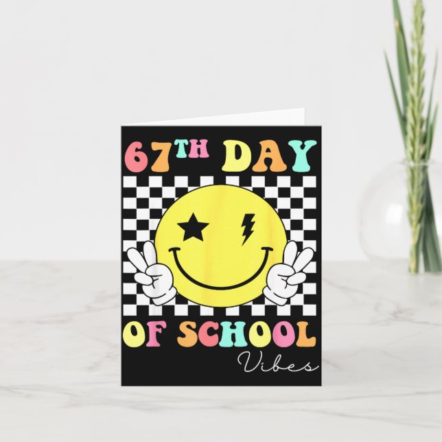 Tarjeta 67th Day Of School Smile Face 67 Six Seven Meme Gi (Anverso)