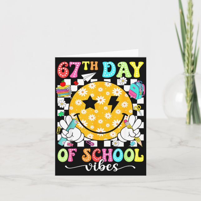 Tarjeta 67th Day Of School Vibes 67 Days Smarter Teacher B (Anverso)