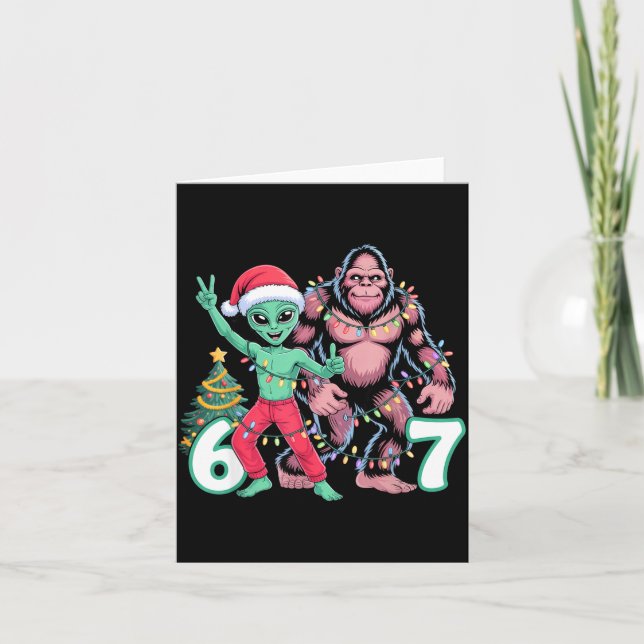 Tarjeta 6 7 Meme Christmas Alien Sasquatch Six Seven Fun  (Anverso)