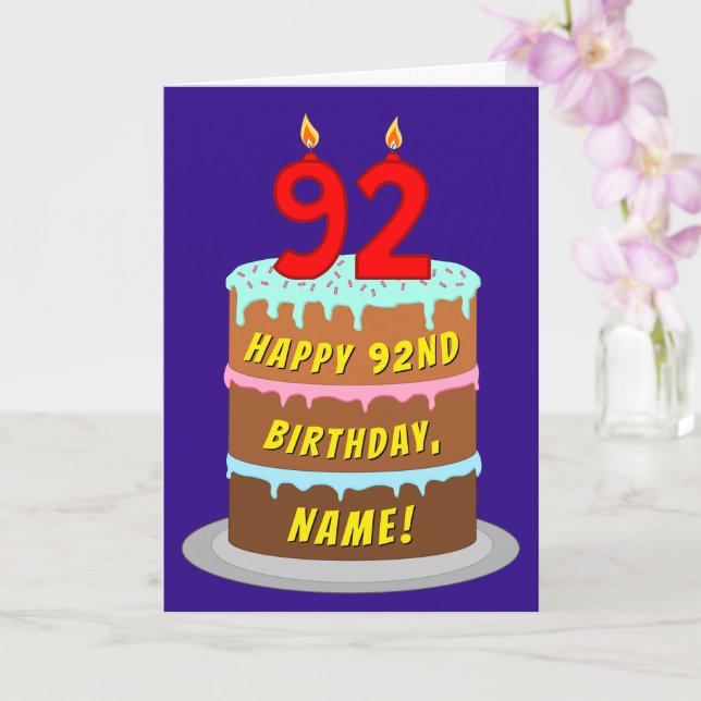 Tarjeta 92.º cumpleaños: Torta divertida y velas + nombre  (Orquídea)