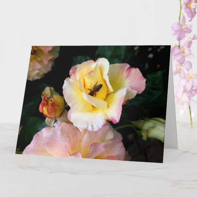 Tarjeta Abejas con flores de rosas amarillas rosas (Orquídea)