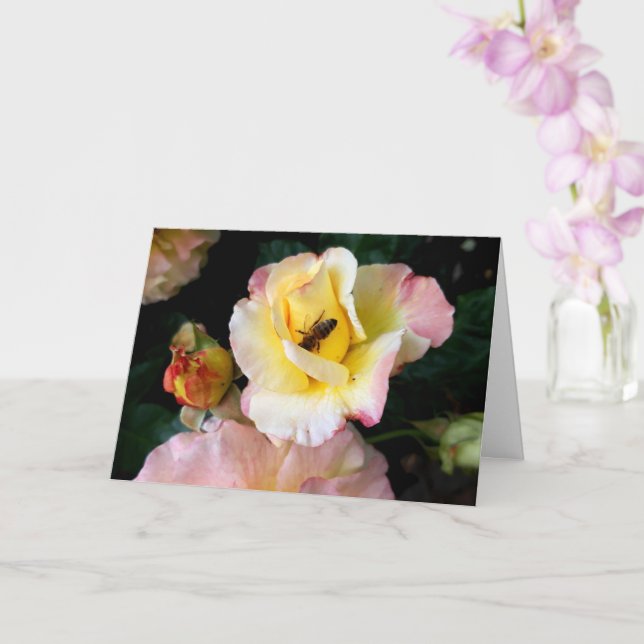 Tarjeta Abejas con flores de rosas amarillas rosas (Orquídea)