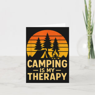 Tarjeta Acampar es terapia diseño _ divertido fuego de cam