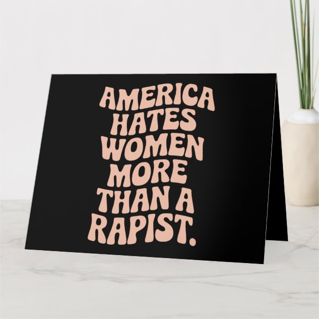 Tarjeta Activista feminista anti-MAGA en contra de Trump (Anverso)