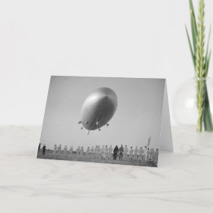 Tarjeta Aeronave Hindenburg Zeppelin aterrizando en Lakehu