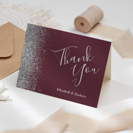 Tarjeta Agradecimiento de boda de color burdeos con brillo
