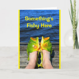 Tarjeta Algo es sospechoso aquí que nunca pareces envejece