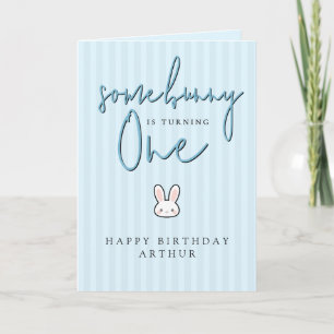 Tarjeta Algun conejo está cumpliendo un año Celebración de