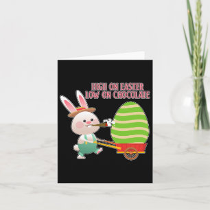 Tarjeta Alto en Pascua, bajo en chocolate, divertida Pascu