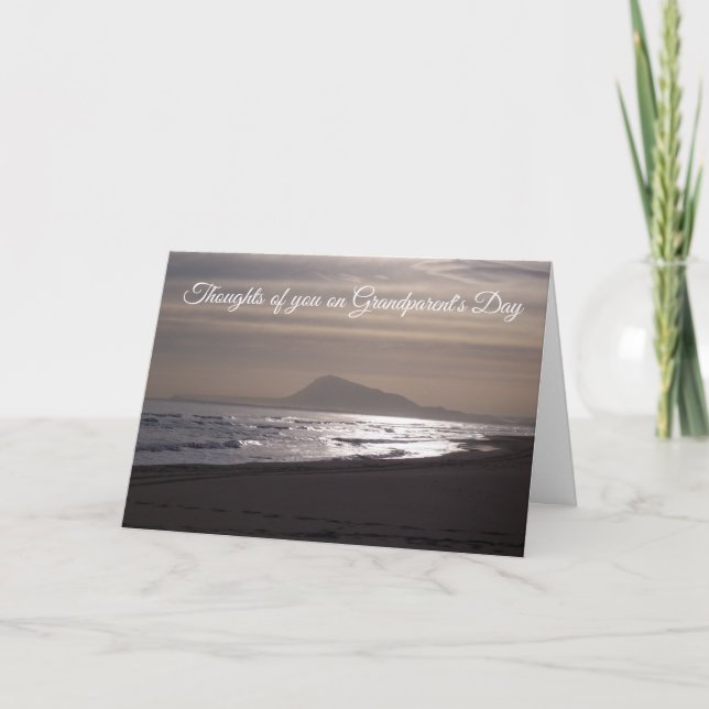Tarjeta Amanecer sobre el día de los abuelos del mar Salud (Anverso)