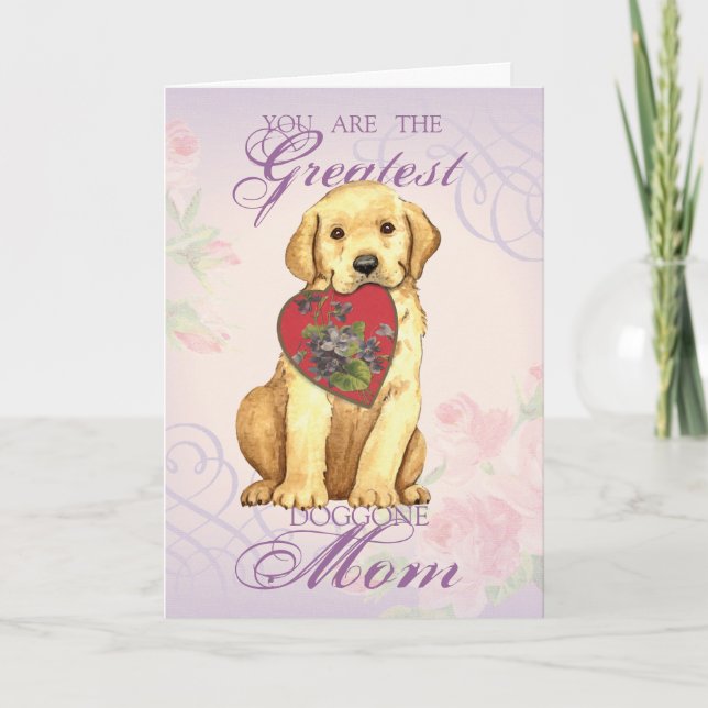 Tarjeta Amarillo Lab Heart Mom (Anverso)