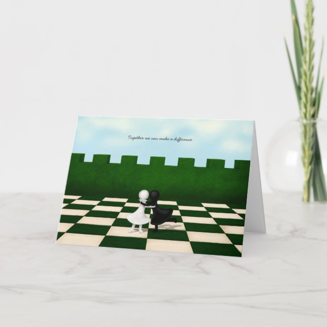 Tarjeta Amigos interraciales de ajedrez peones abraza pers (Anverso)