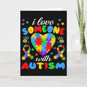 Tarjeta Amo a alguien con camiseta de conciencia del autis