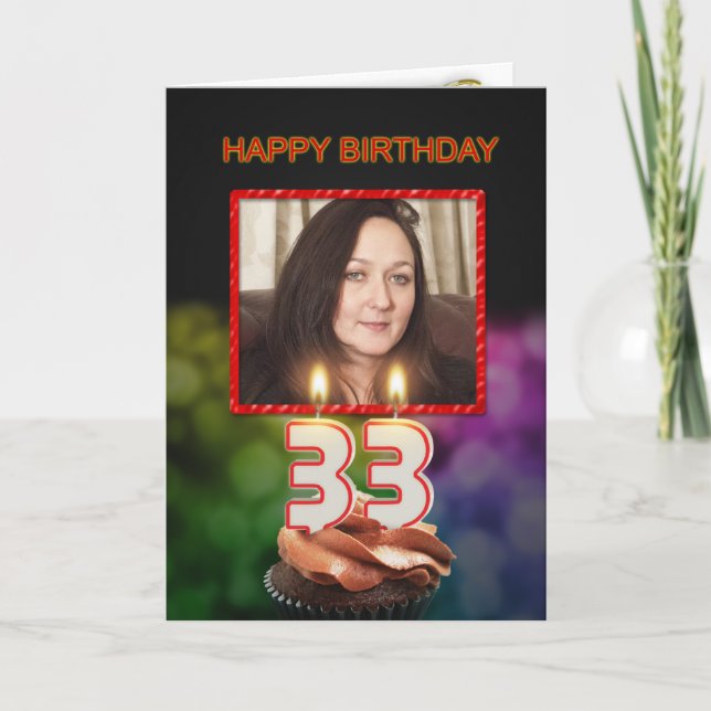 Tarjeta Añade una foto, 33° cumpleaños con pastel y velas (Anverso)