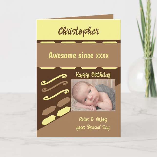 Tarjeta Añadir nombre de año fotográfico cumpleaños marrón (Anverso)
