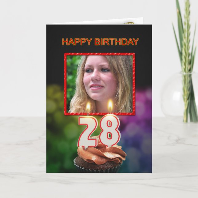 Tarjeta Añadir una foto, 28º cumpleaños con pastel y velas (Anverso)