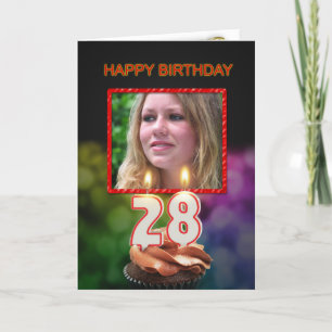 Tarjeta Añadir una foto, 28º cumpleaños con pastel y velas