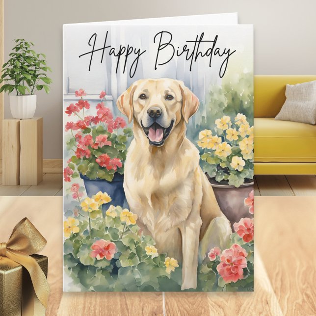 Tarjeta Aniversario de la imagen del perro del perro del u (A birthday card with picture of a yellow labrador retriever and geraniums in a watercolor style)