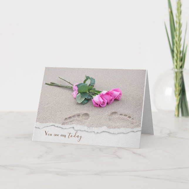 Tarjeta Aniversario De Las Rosas Rosa En La Playa (Anverso)