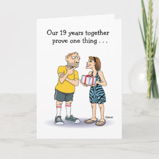 Tarjeta Aniversario número 19 divertido para marido