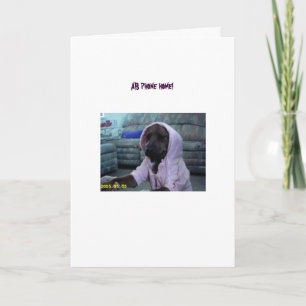 Tarjeta AnnaBelle en su nuevo traje de salto rosa