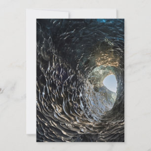 Tarjeta Apertura Circular En Una Cueva De Hielo
